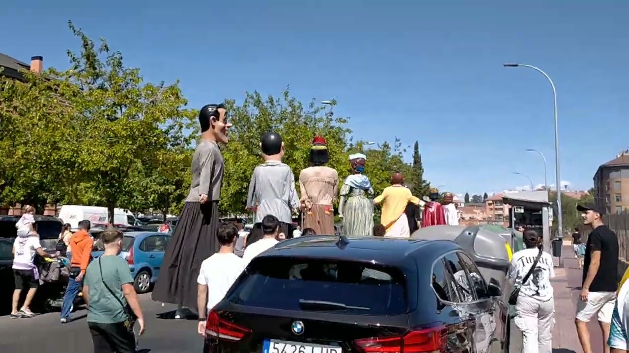 Gigantes y cabezudos Alcalá de Henares 2023 CAP 25