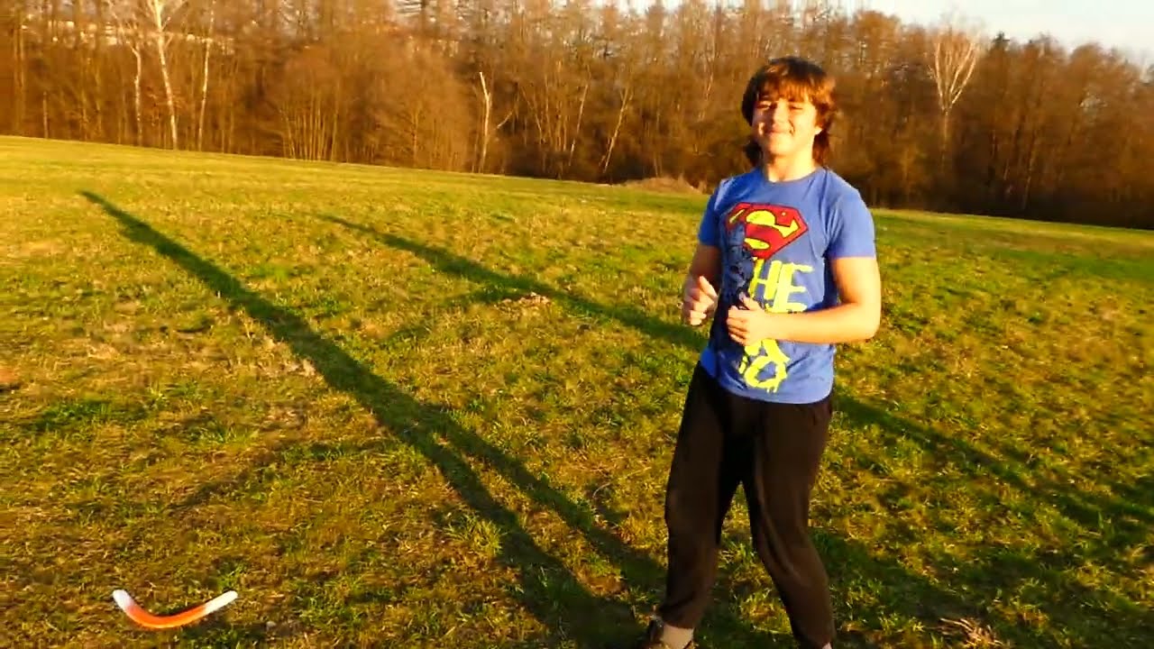 Rzucanie bumerangu żeby wrócił