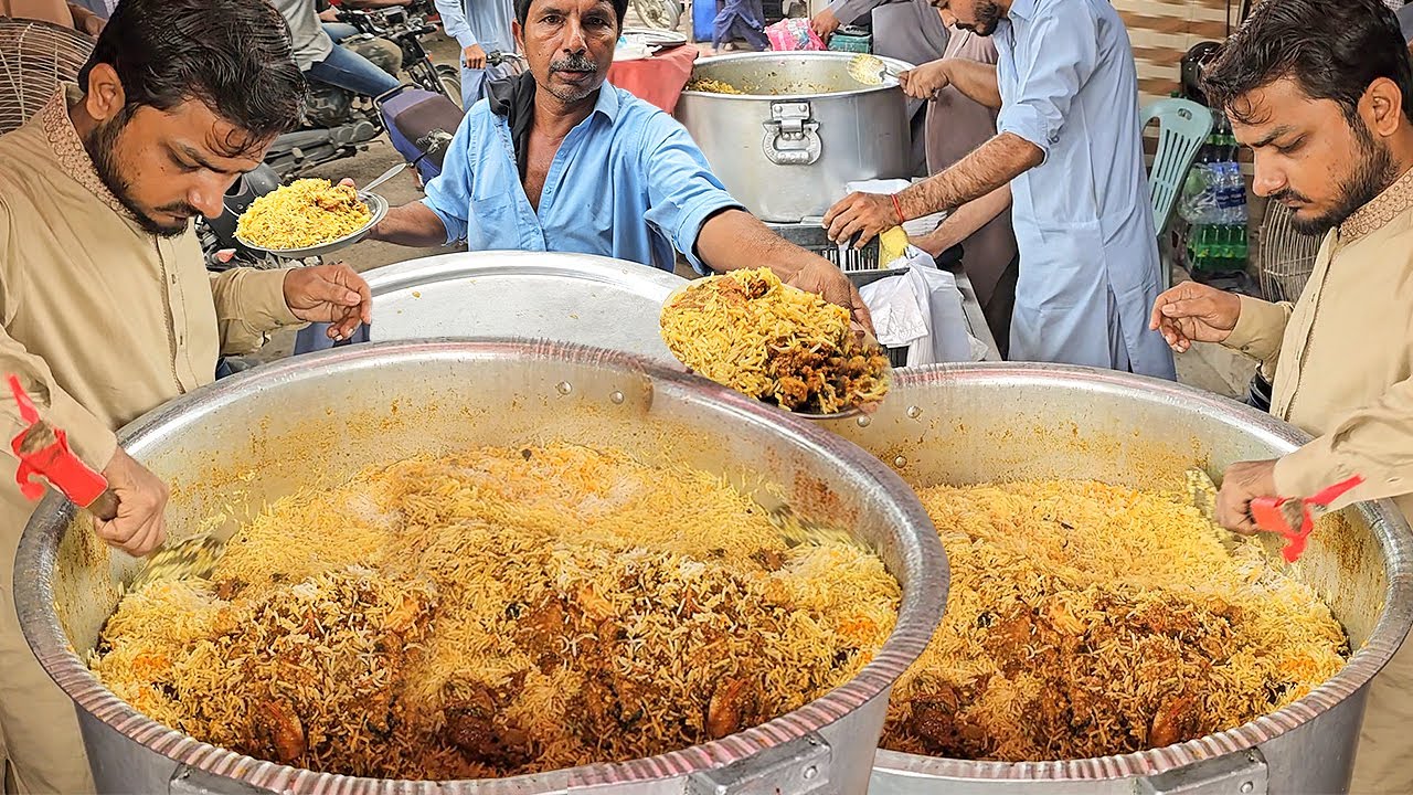 Khatri Biryani | Famous Memoni Masala Biryani | Pakistani Street Food Fresh Beef Dum Biryani