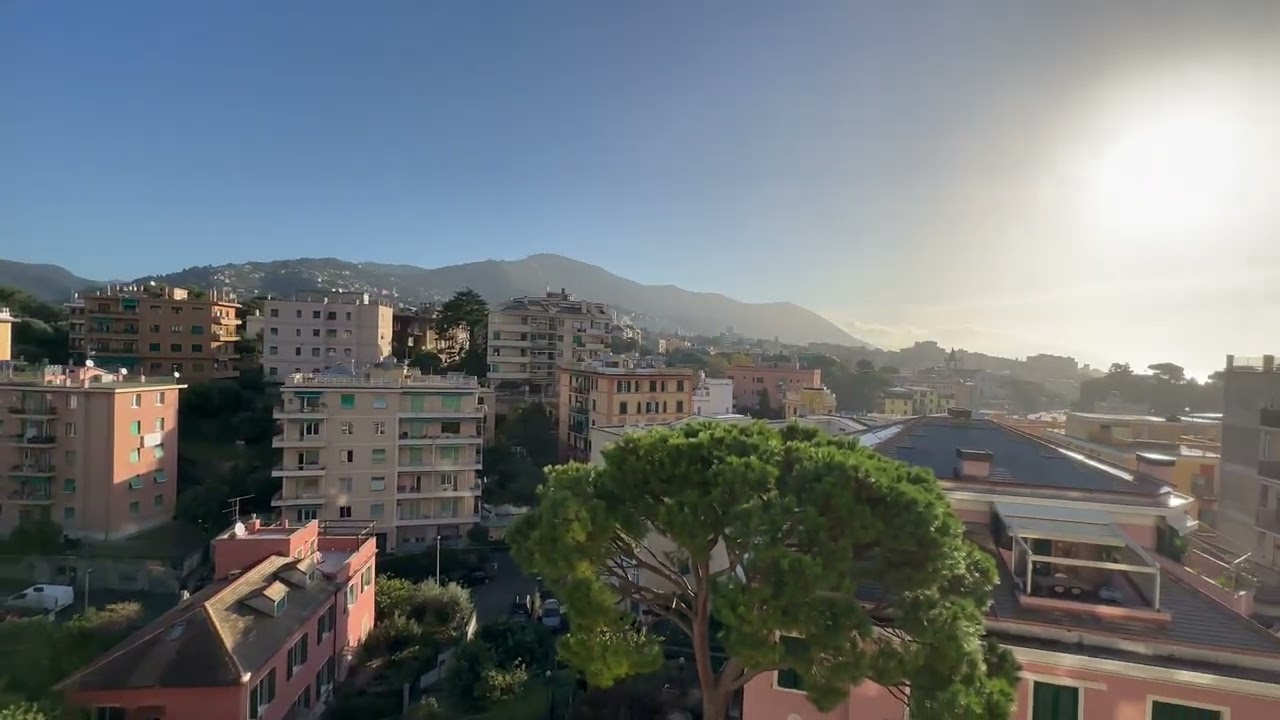 GENOVA STURLA 7 VANI TRE BALCONI E PARCHEGGIO