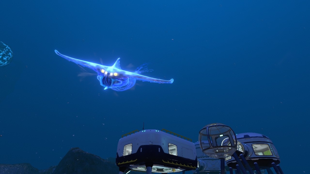 Base Tour in Ghost Leviathan Territory 02
