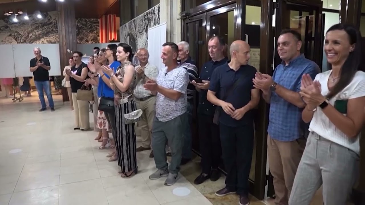 Tv Tera Ritamot na gradot Prezentirana izlozbata Lica i mesta vo ramkite na Ilindenski denovi 26 07