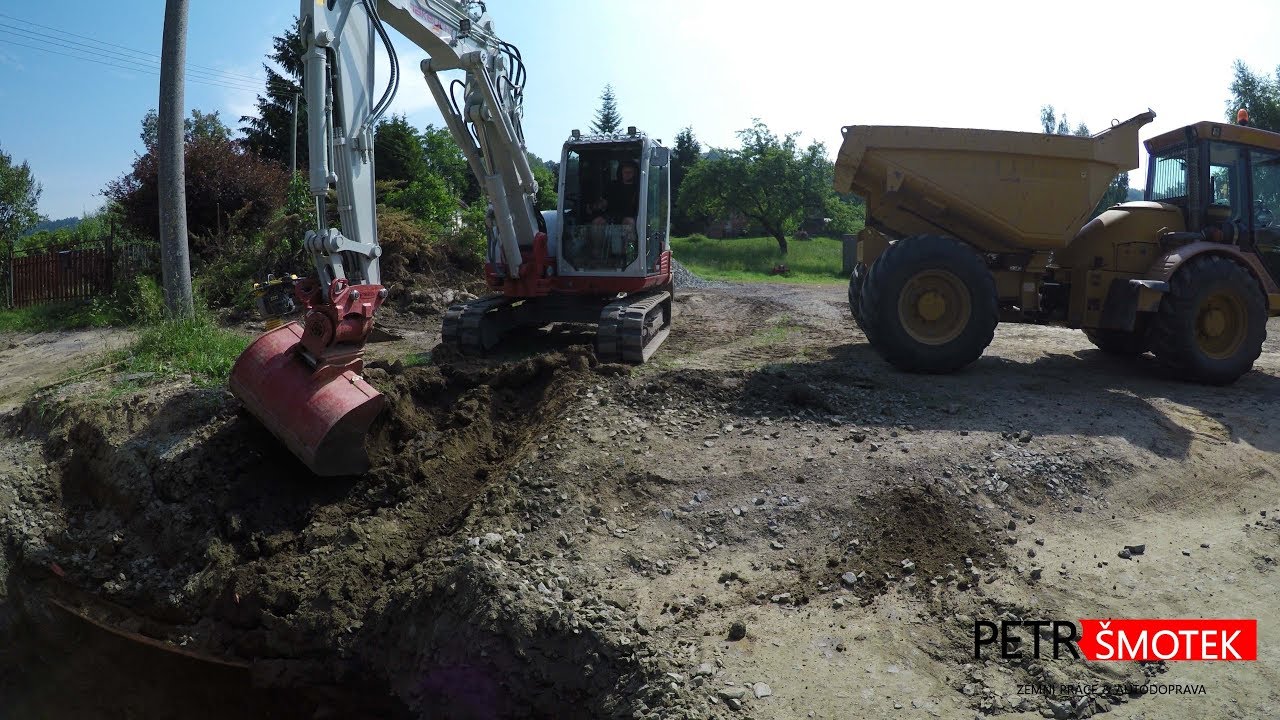 Takeuchi TB 290 V / sewer connection