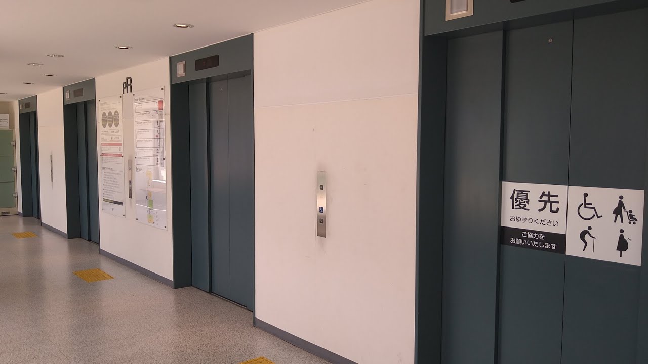 [最近屋上リニューアル]三菱エレベーター　横浜ワールドポーターズ/立体駐車場