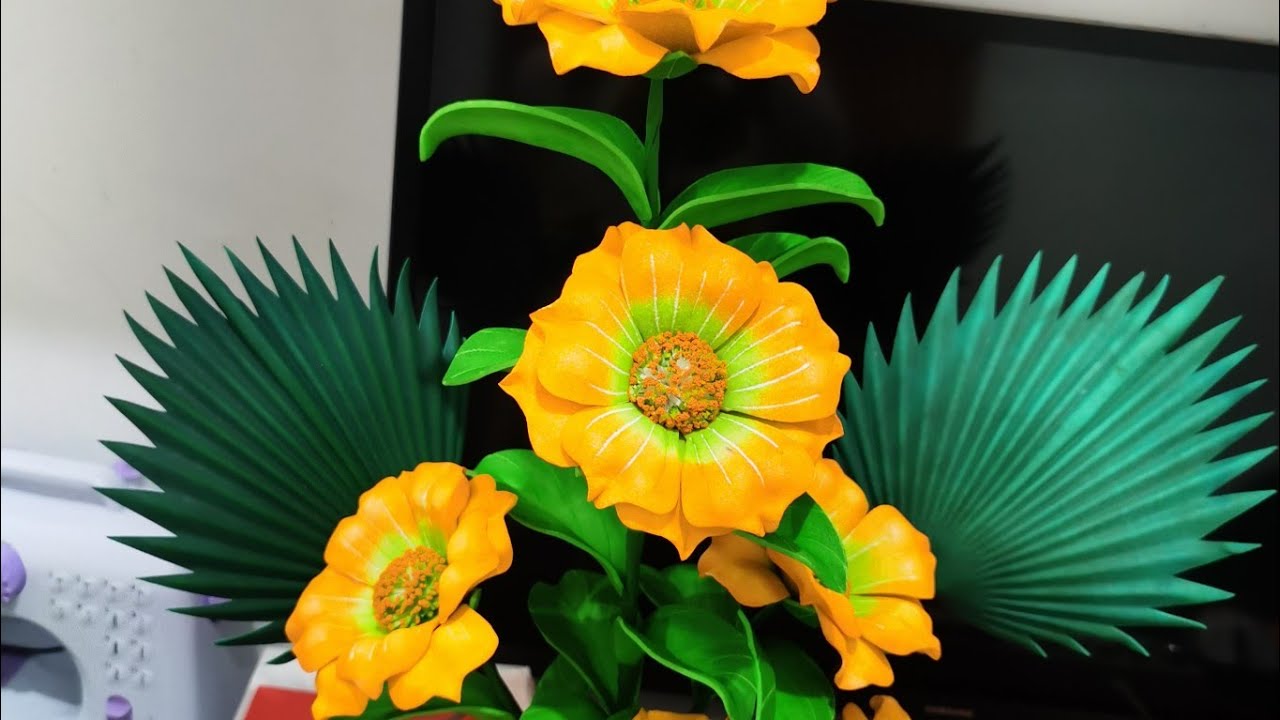 Como fazer uma linda flor em EVA sem frisador