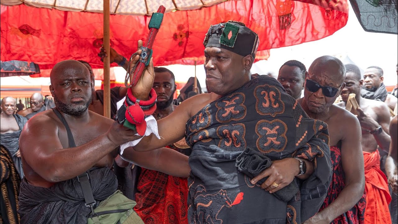 AKWAMUHENE MAKES ANOTHER HISTORICAL VISIT TO SUMA AHENKRO