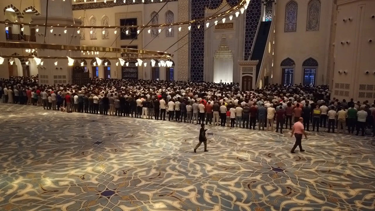 Çamlıca Cami’de Ramazan Bayramın Son Akşam Namazını Kerim Öztürk Hocamızla Eda Ettik..