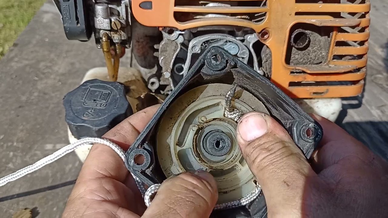 ASI REPARÉ mí desmalezadora CORDÓN de arranque CORTADO