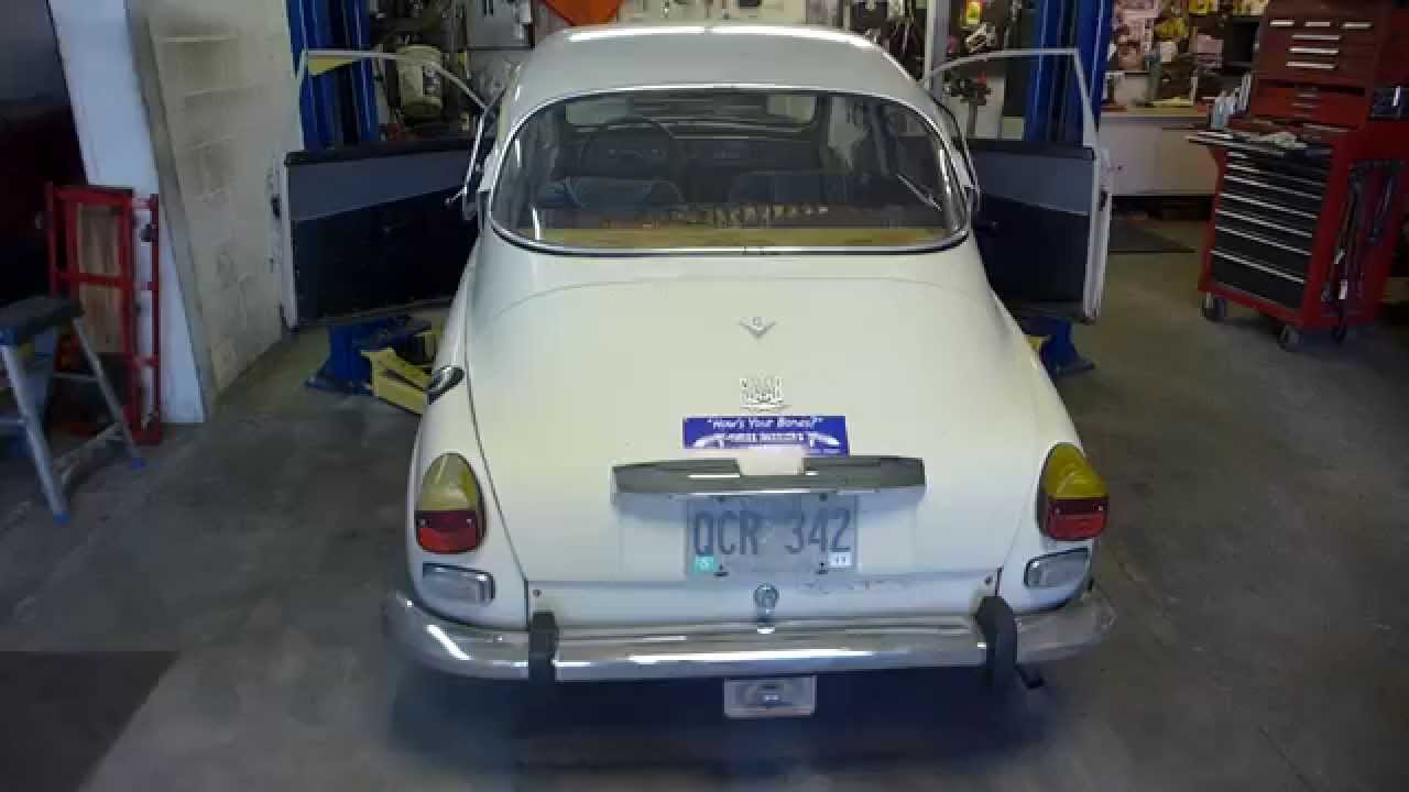Classic 1968 Saab 96 with a V4