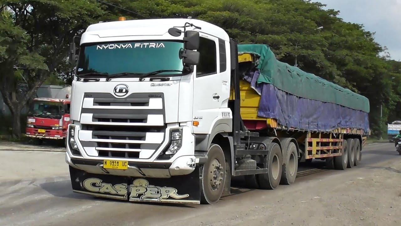 Spesial Truk Semen Balap | Muatan Sampai 60 Ton !