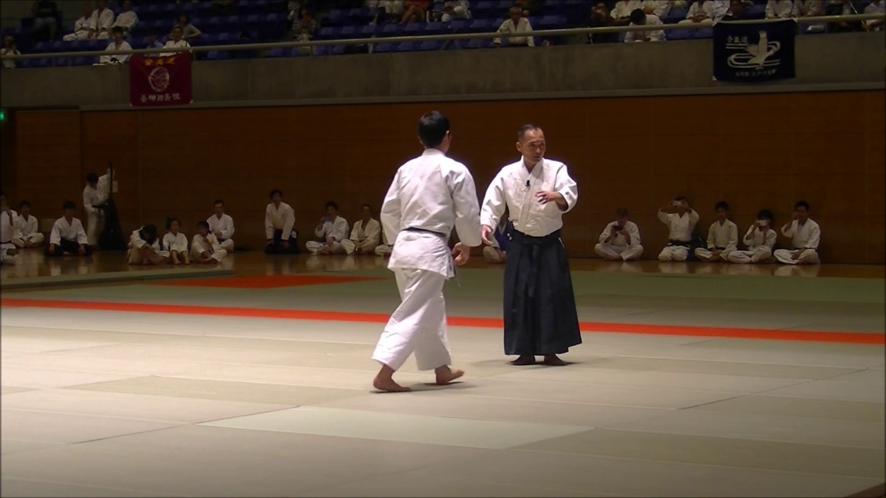 Tsuneo Ando Shihan 第27回浦安市合気道演武大会　安藤毎夫　師範　解説演武