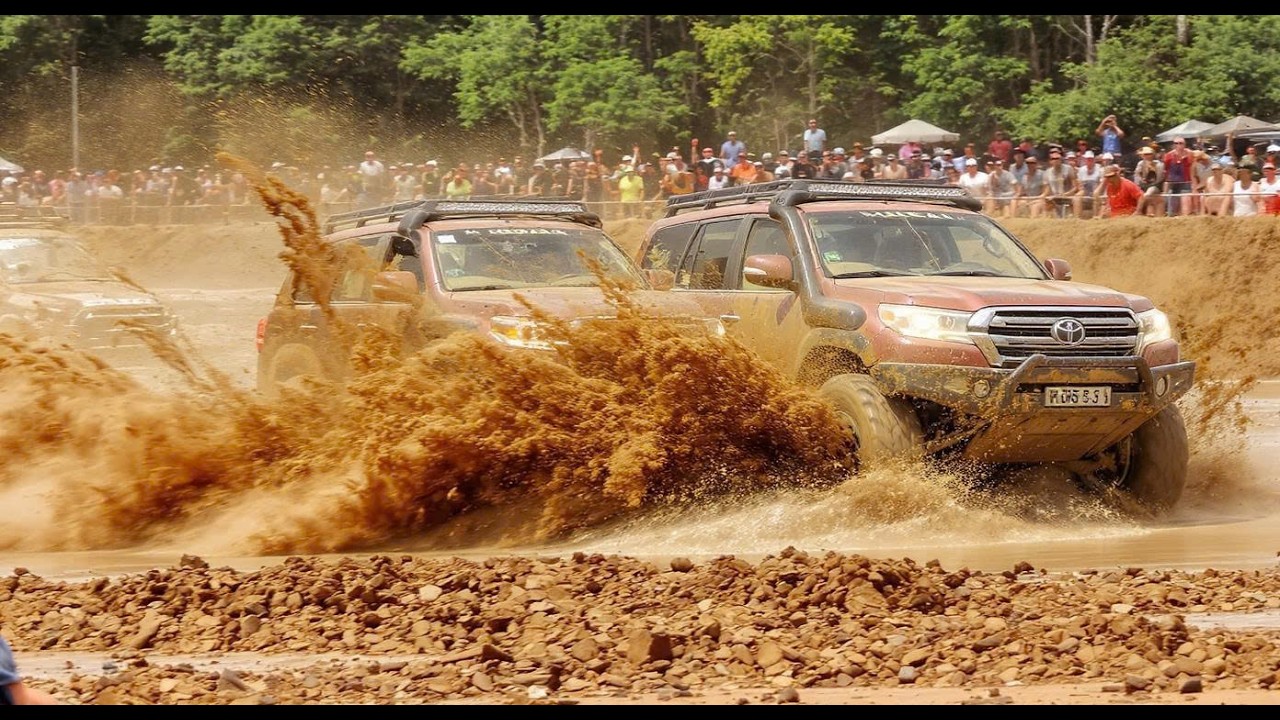 Unbelievable! 4x4 Off-Road Beasts Battle Through the Muddiest Tracks on Earth  #18