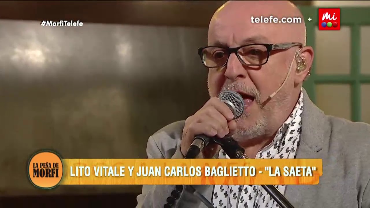 Juan Carlos Baglietto canta 