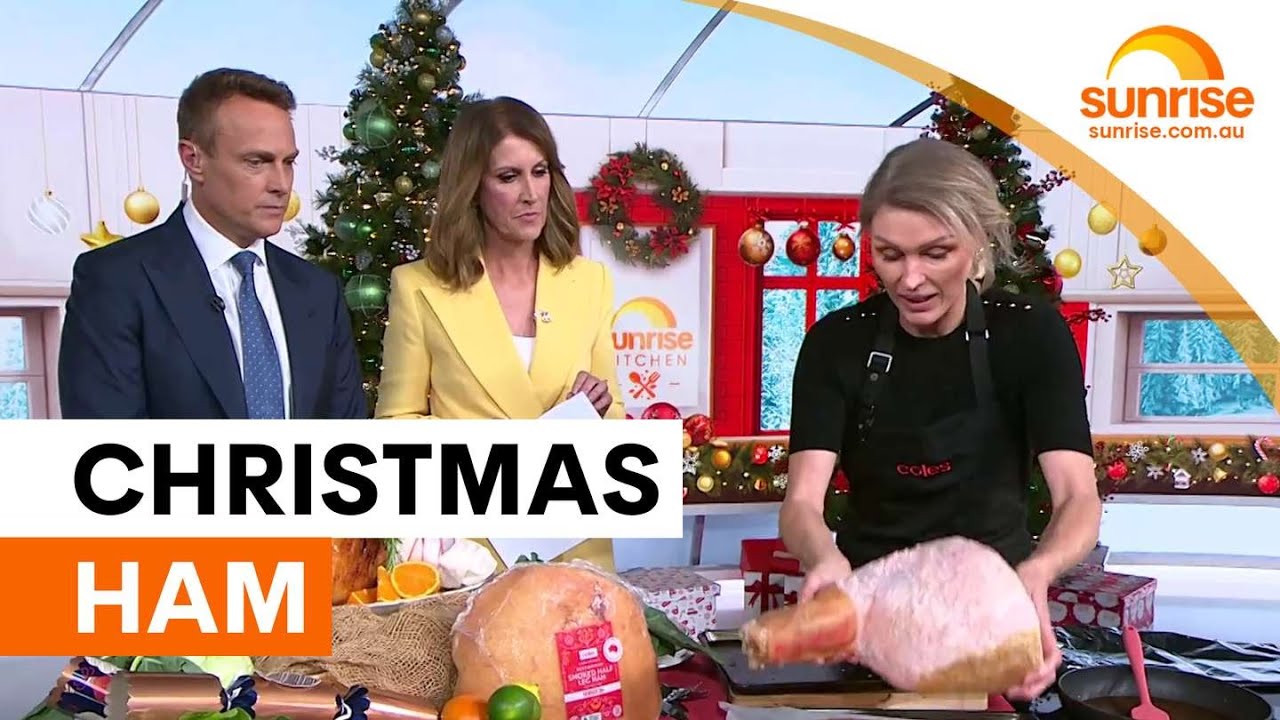 Perfect glazed Christmas ham recipe | Sunrise