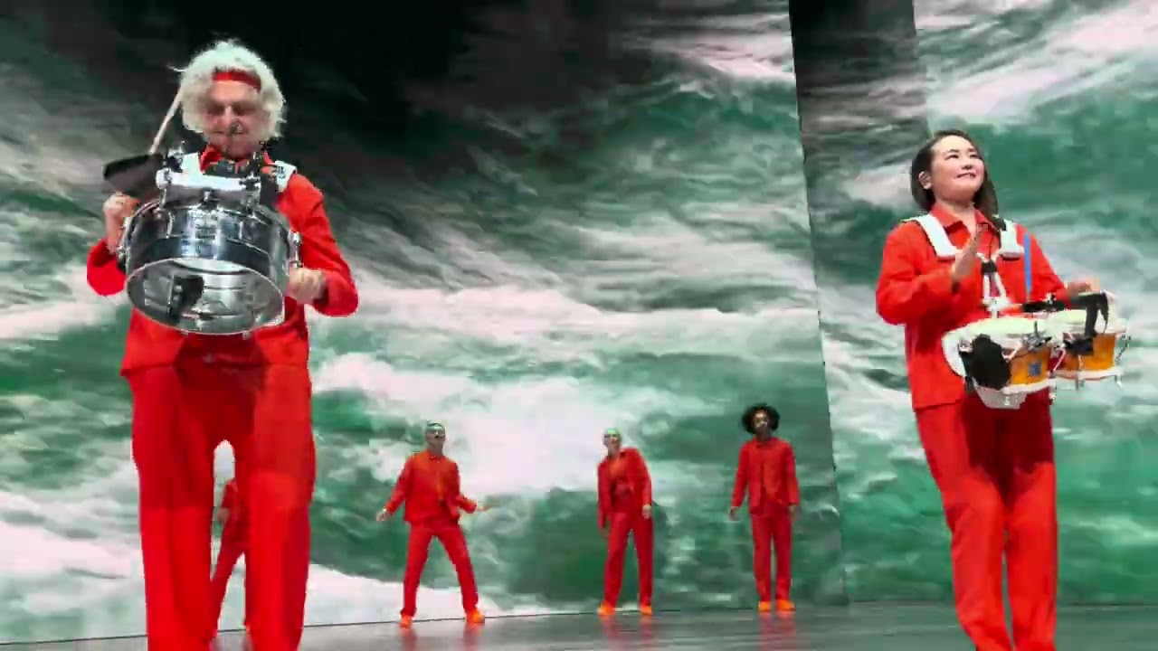 David Byrne - Paris -- SLIPPERY PEOPLE (Talking Heads) --  La Seine Musicale - 18 march 2026