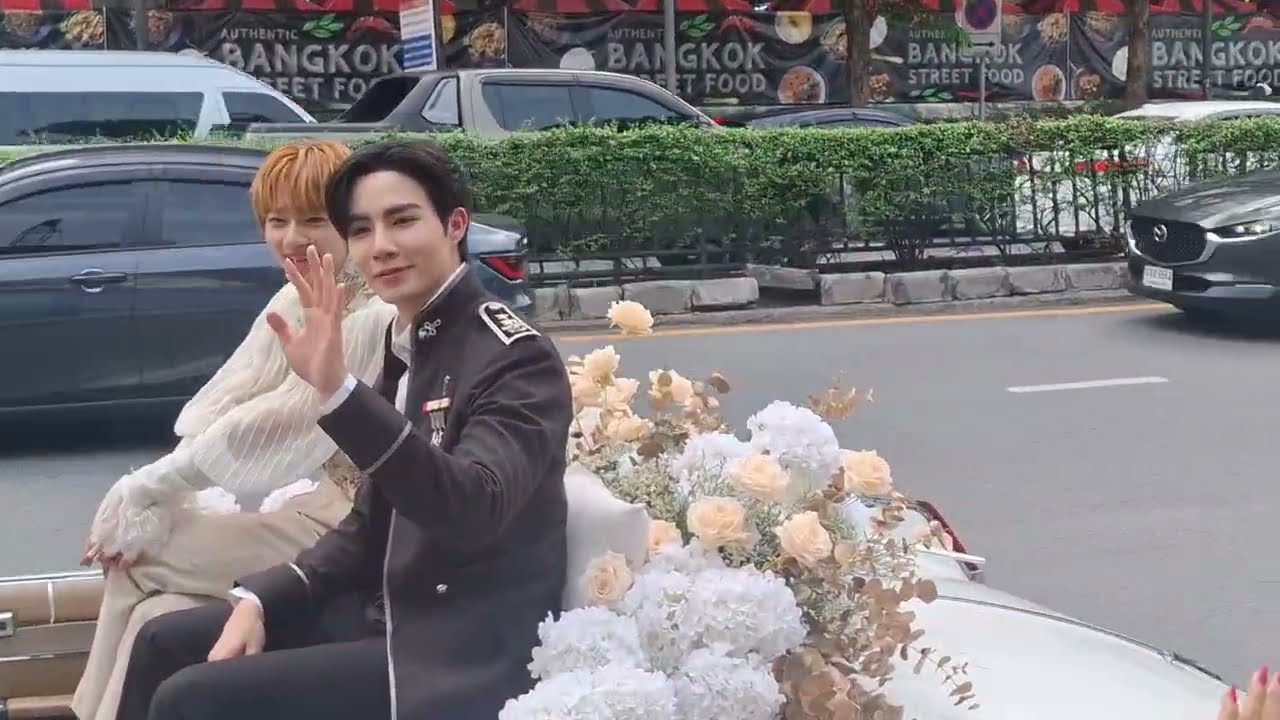 เก็บตกขบวนรถ #ZeeNuNew #ซีนุนิว | The Next Prince Busking 1st Round@Siam Square BLOCK I - 10.05.2025