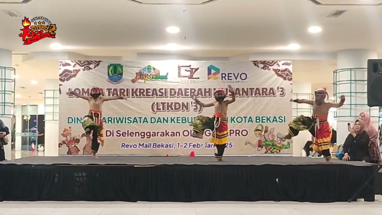 Tari warok Ponorogo 