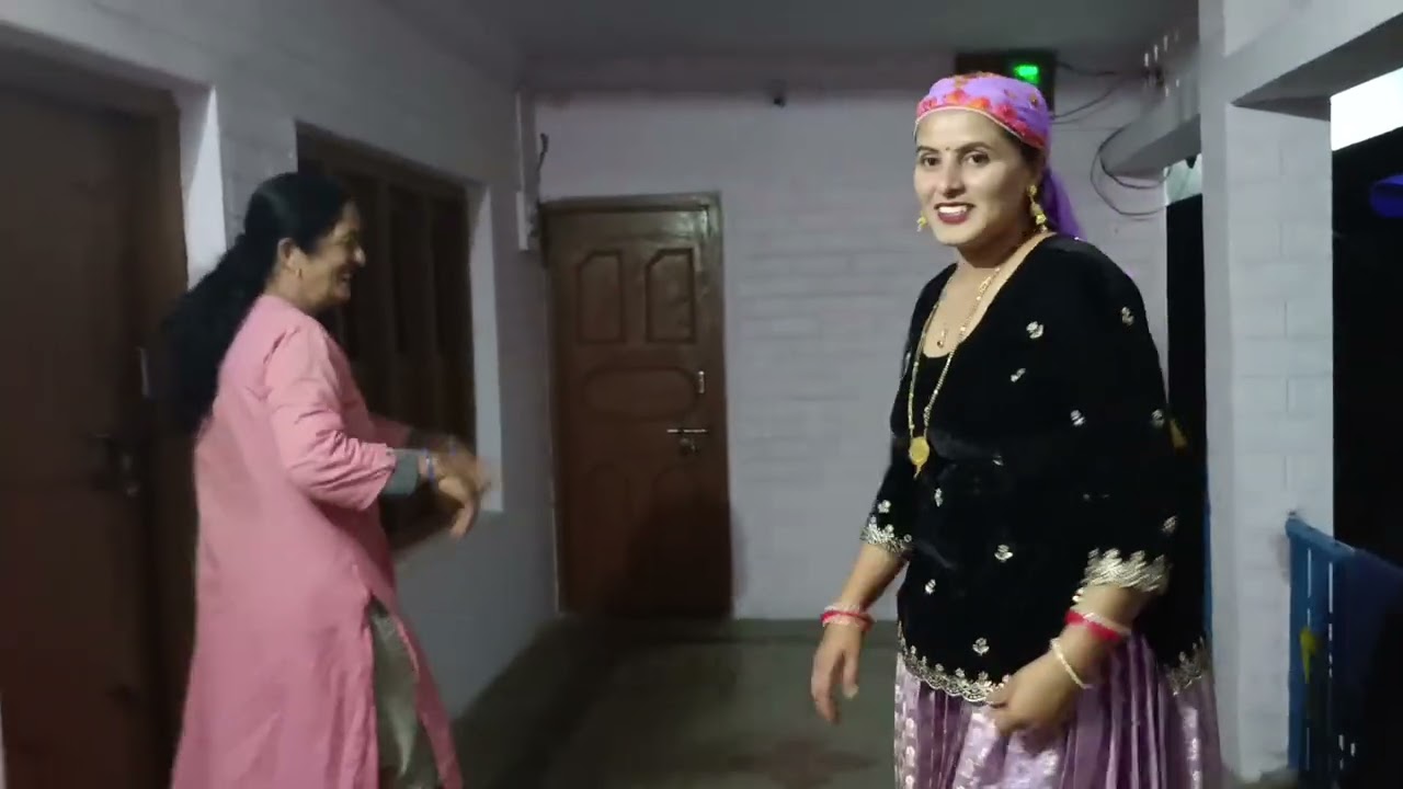 सबने अपनी अपनी भाभियों के साथ धमाल मस्ती🤗💖🤗#youtabar #@Niluvlogs9048 #highlight #लाइकशेयरसब्सक्राइब🙏