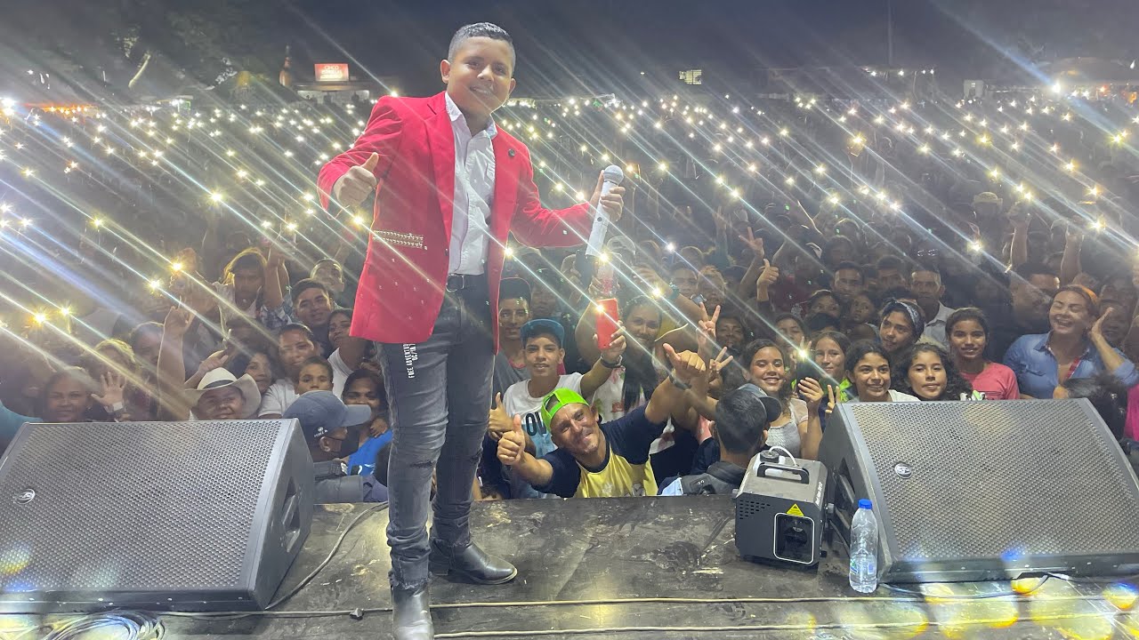 En las ferias de CARORA ,gracias por el cariño Jackson Barreto