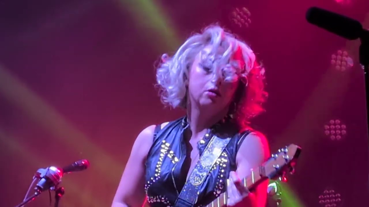 Samantha Fish  