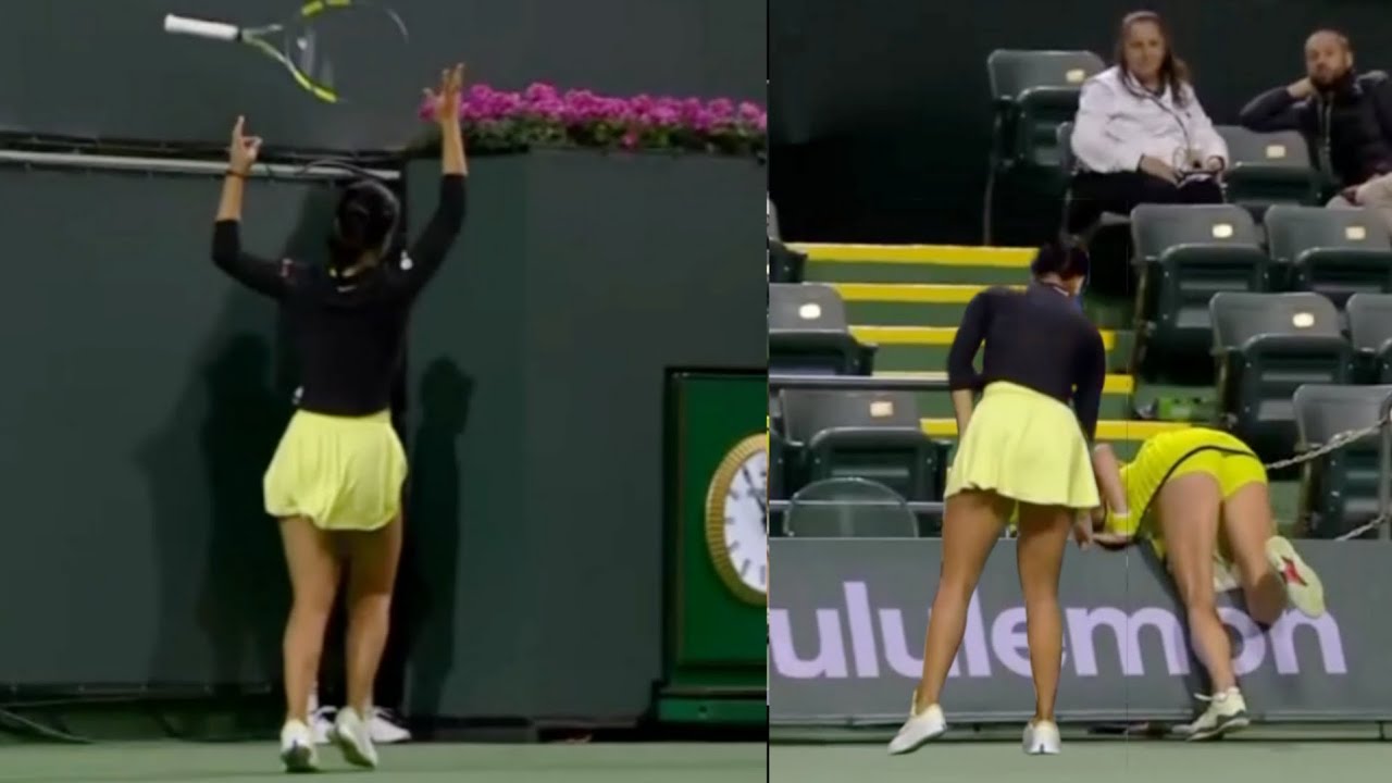 Александра Эала бросает ракетку и празднует свою первую победу на турнире в Индиан-Уэллсе, Даяна ...