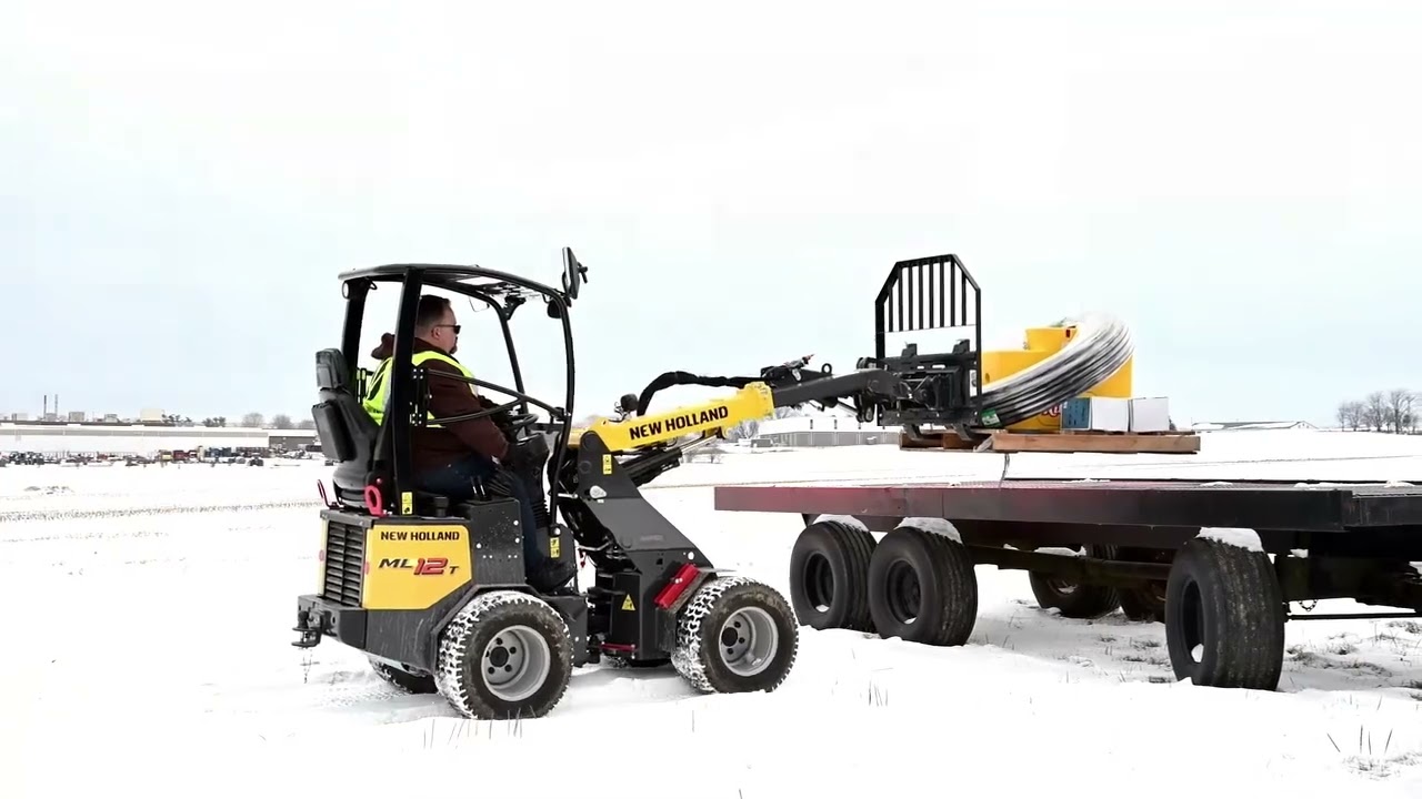 ML 12 T New Holland Construction solutions at Curtis