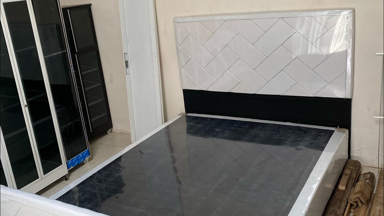 YNM FURNITUR sedang live sekarang!