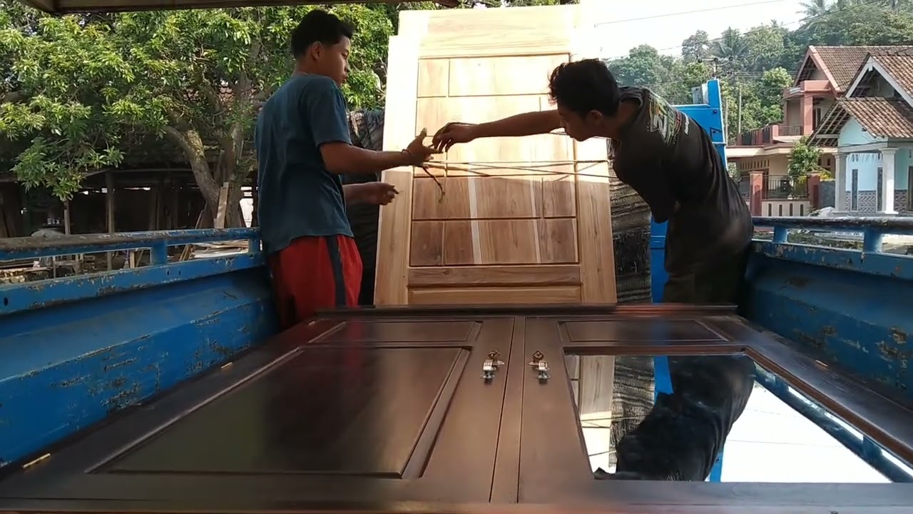 proses pengiriman almari 1 dan pintu 3