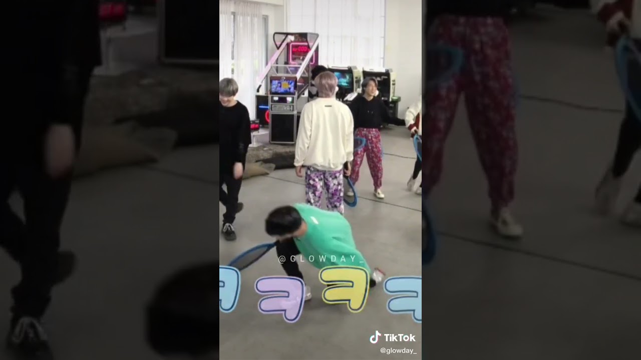 bts clumsy af🤪🤪🤣🤣♥️♥️|| 