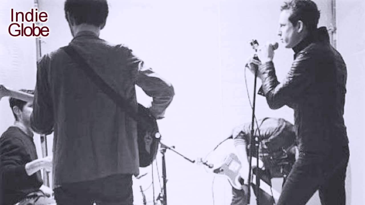 Reputante | Deep Set Eyes