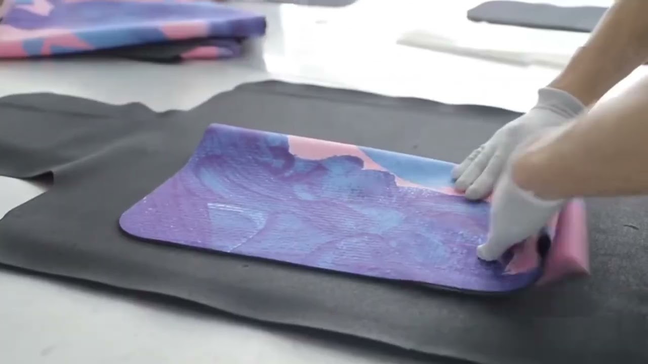 Wecolormat,yoga mat supplier.Cutsom yoga mat manufacturer.