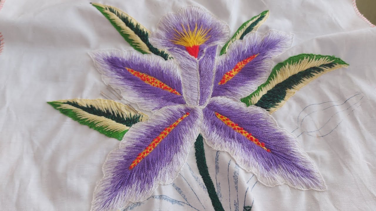 como bordar hoja y sentro de orquídea Sonia R.A