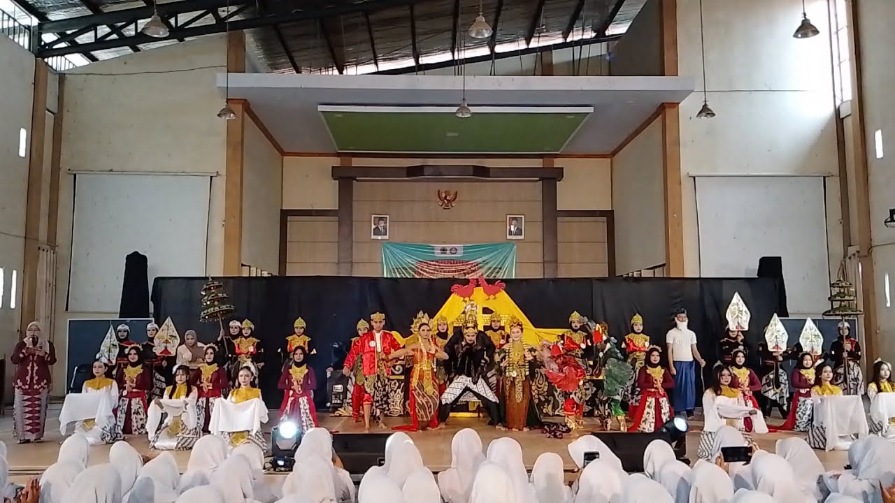 SENDRATARI 