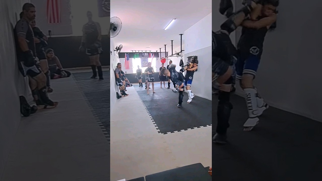 Eu n&atilde;o posso negar. Eu gosto de guerra 🥊 #shorts #muaythai #sparring #tft