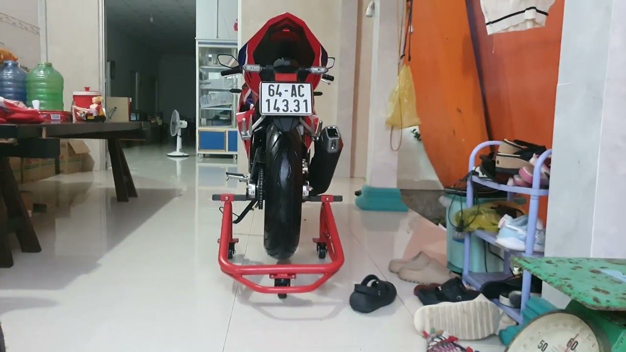 cbr150r lên lốp 110/70/17 - 150/60/17 pirelli rosso3 ,sên nhông dĩa zin #mexemoto