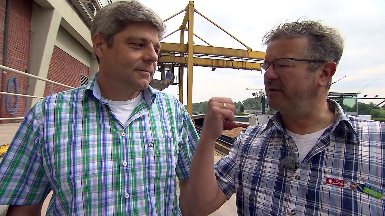 Manuel Andrack besucht das AGRAVIS-Futtermittelwerk in Münster | Raiffeisen-Tour