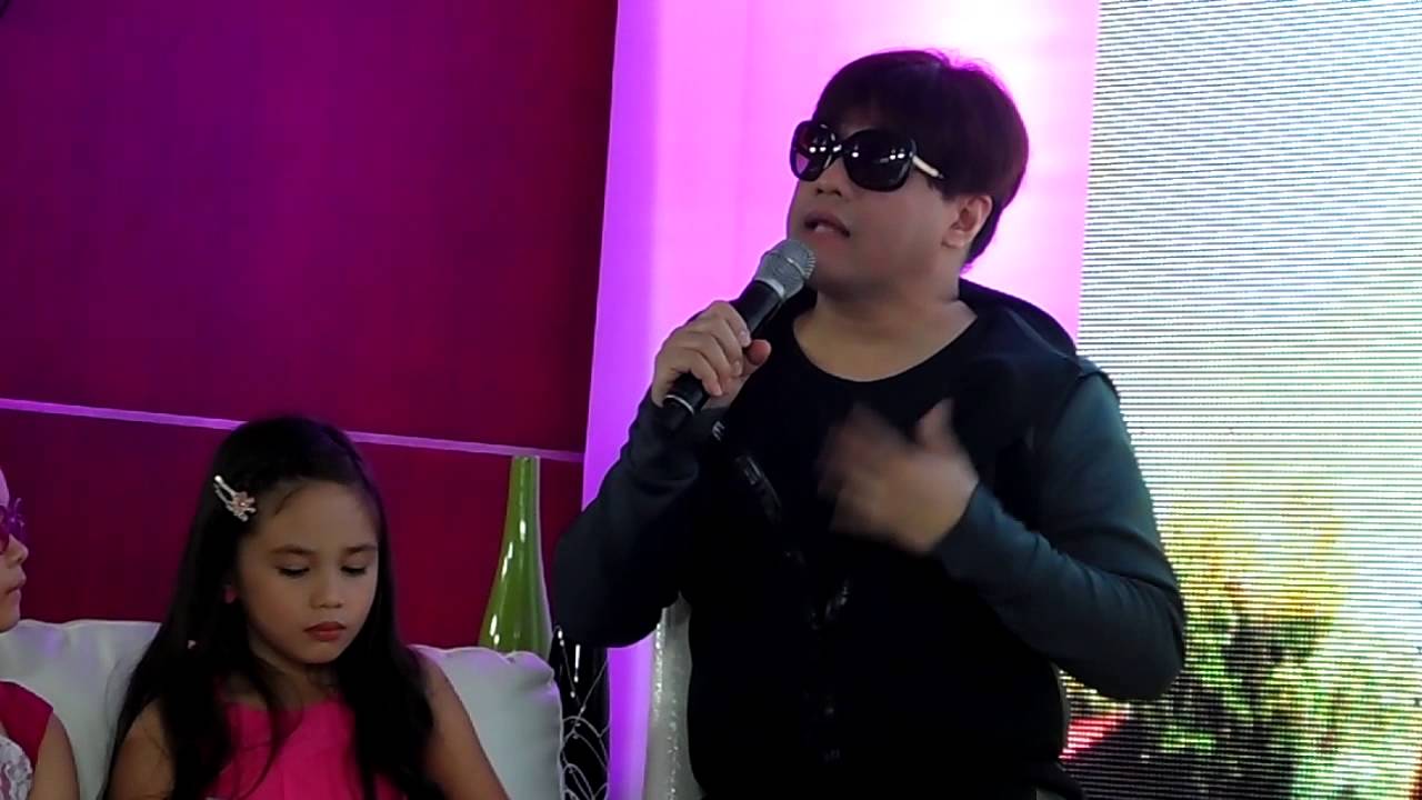 Flashback: Flor de Liza press con