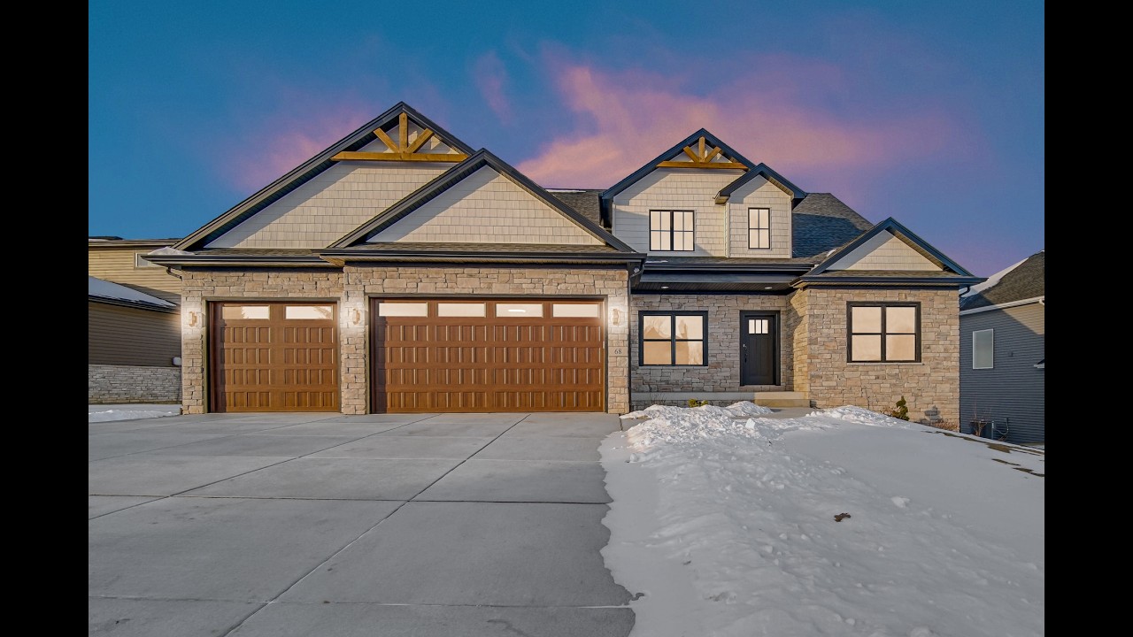 Falling Waters, by Modern Family Homes