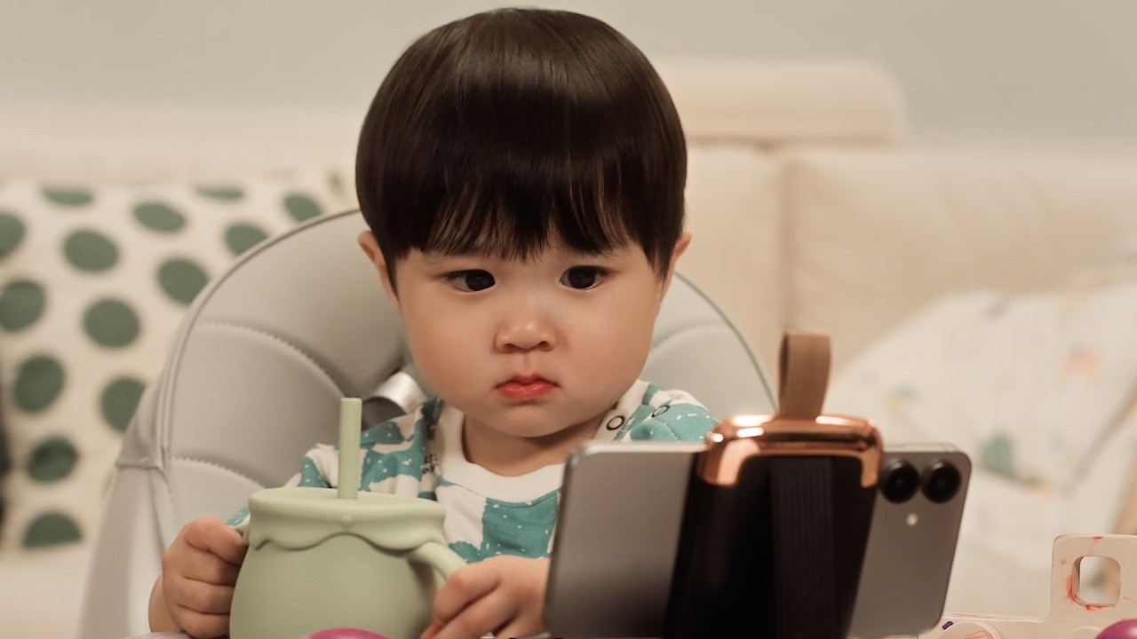 Found The Cutest Nephew On The Internet 🥺#ouruniverse #kdrama #baeinhyuk #rohjeongeui #parkyoonho