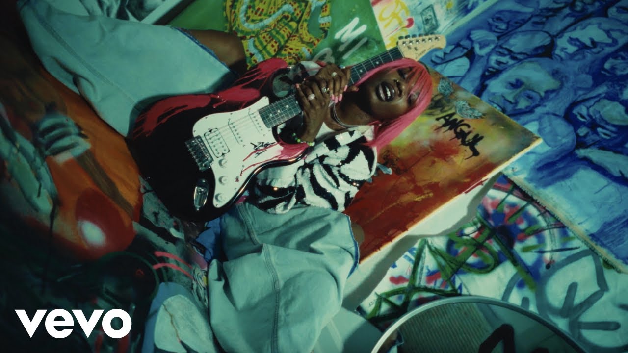 ItGirl - Top1Blazer (Official Music Video)