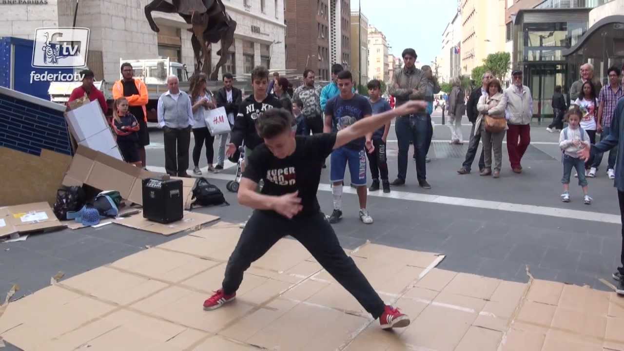 Federico (Tv) in BreakDance a Napoli!