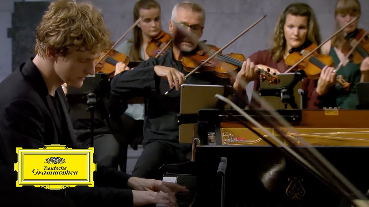 Jan Lisiecki, NCO &ndash; Chopin: Piano Concerto No. 1 in E-Minor, Op. 11: III. Rondo (WPD performance)