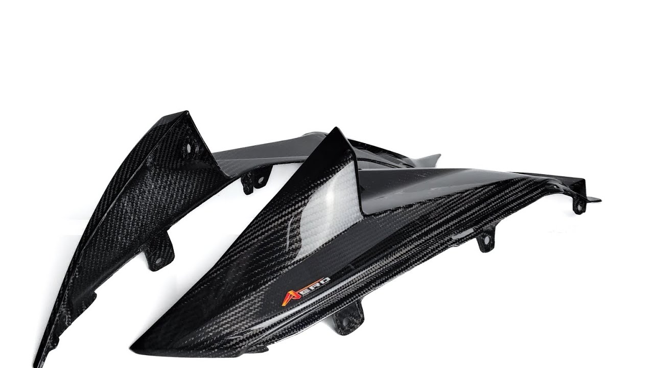 Making Airscoop CBR250RR 100% Infusion carbon replacement part, full carbon bracket system