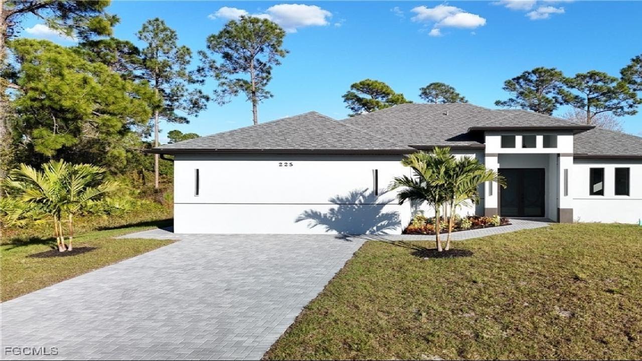 Brand New 4 Bed / 3 Bath Lehigh Acres Home for Sale | Lehigh Acres Florida | Under 400K