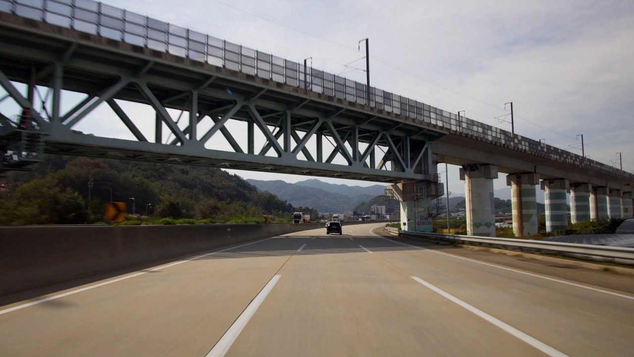 Highway Driving - Daegu to Seoul in Korea (No Talking, No Music)