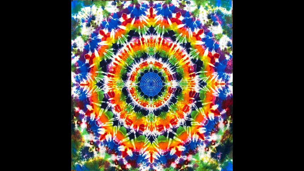 Tie Dyeing 16-Point Mandala On A Tapestry (Extreme Kaleidoscope)