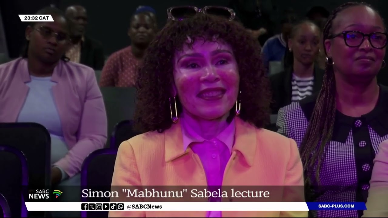 Leleti Khanyile delivers Simon 