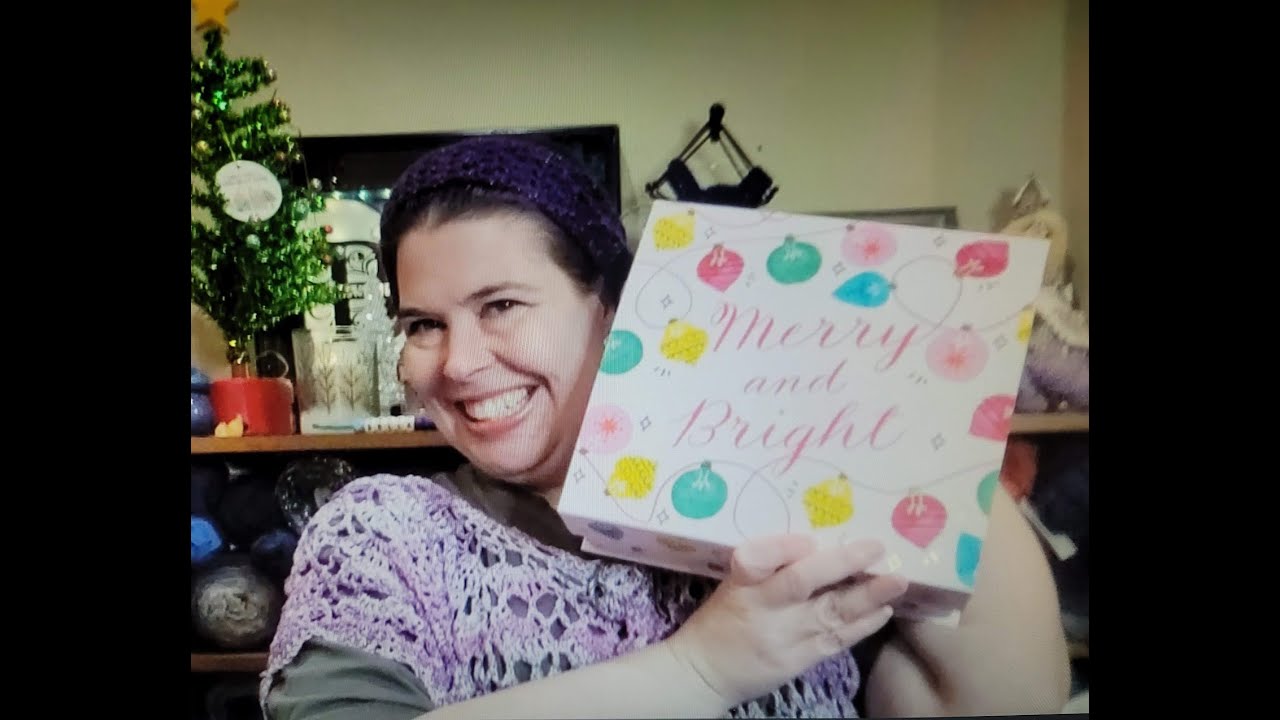 Кардиган Merry & Bright, связанный парными столбиками с накидом.