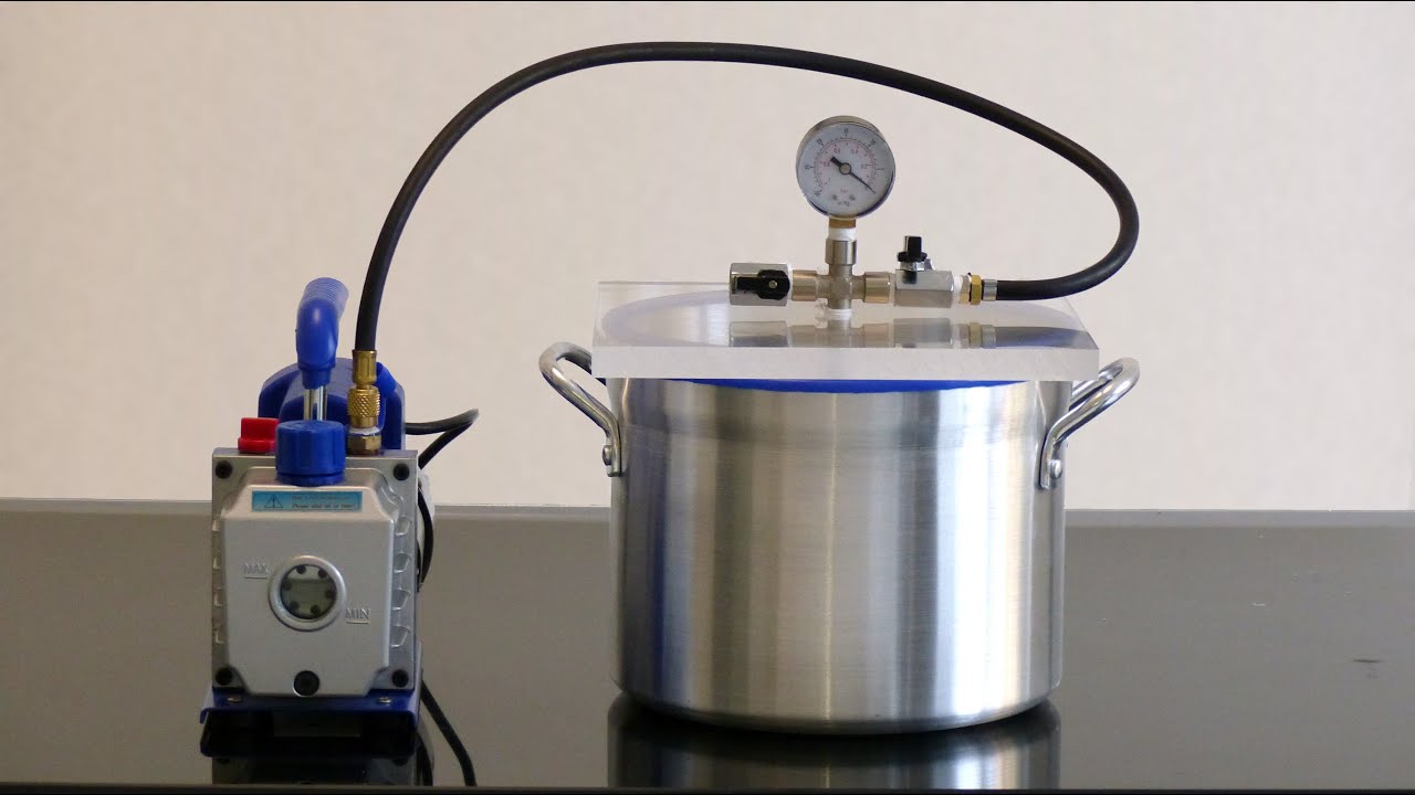 Vacuum Degassing Chamber and Pump