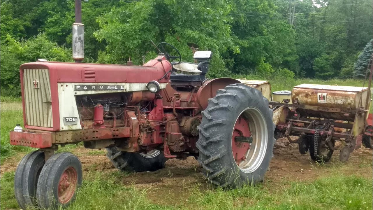 Prepping, Testing, and ISSUES!!! IH455 4 row Corn Planter